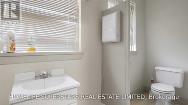 2 ERIE STREET S Chatham-Kent (Chatham) Ontario photo 18
