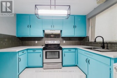 2 ERIE STREET S Chatham-Kent (Chatham) Ontario photo 25