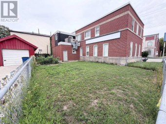 2 ERIE STREET S Chatham-Kent (Chatham) Ontario photo 29