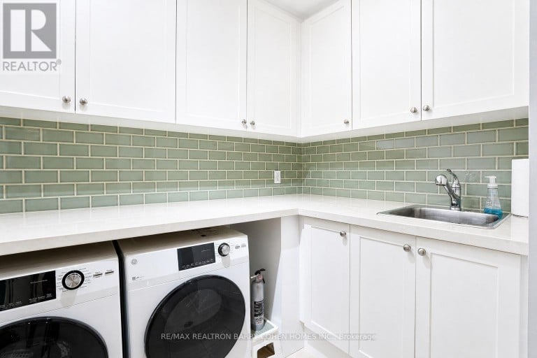 117 SCOLLARD STREET, Toronto (Annex), Ontario, M5R1G4
