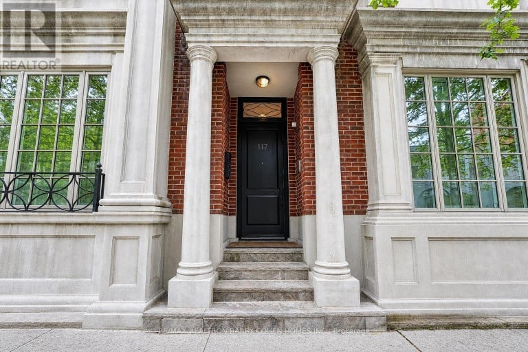 117 SCOLLARD STREET, Toronto (Annex), Ontario, M5R1G4