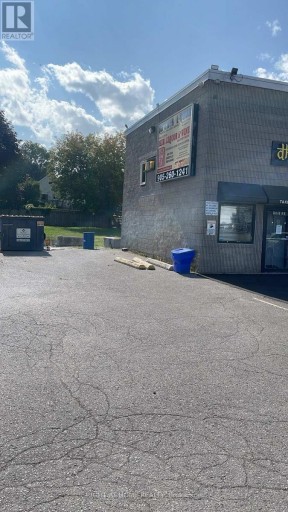 4&5 - 8 MIDTOWN DRIVE, Oshawa (Vanier), Ontario, L1J3Z7