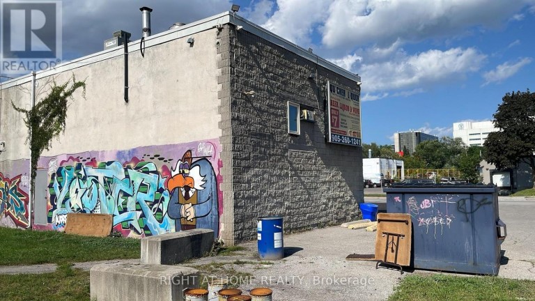 4&5 - 8 MIDTOWN DRIVE, Oshawa (Vanier), Ontario, L1J3Z7