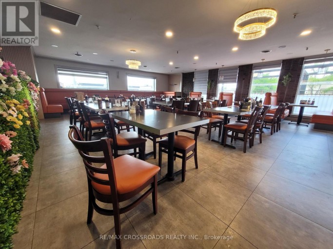 2399 CAWTHRA ROAD, Mississauga (Dixie), Ontario, L5A2W9