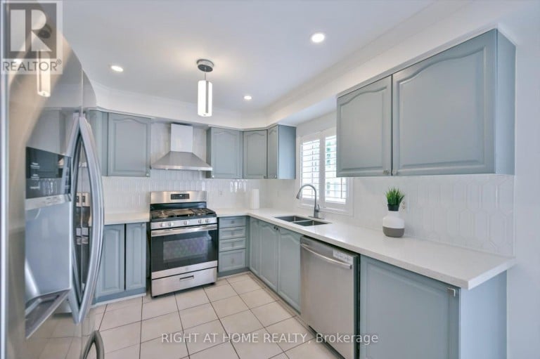 57 HOPKINSON CRESCENT, Ajax (Northwest Ajax), Ontario, L1T4G4