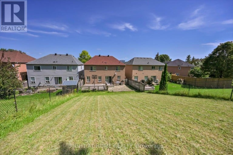 57 HOPKINSON CRESCENT, Ajax (Northwest Ajax), Ontario, L1T4G4