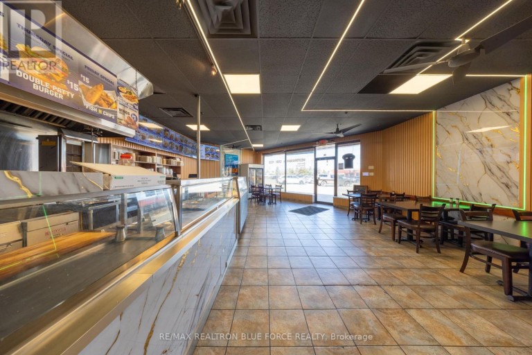 26 - 1111 DAVIS DRIVE, Newmarket (Newmarket Industrial Park), Ontario, L3Y8X2