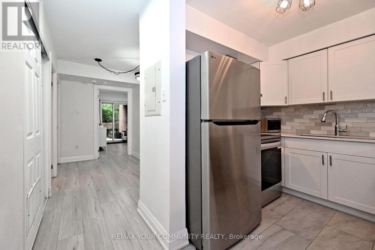 1047 - 115 GEORGE APPLETON WAY, Toronto (Downsview-Roding-CFB), Ontario, M3M0A2