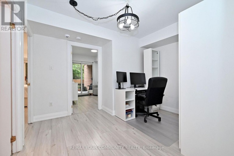 1047 - 115 GEORGE APPLETON WAY, Toronto (Downsview-Roding-CFB), Ontario, M3M0A2