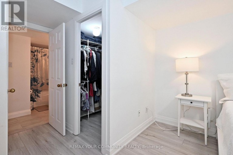 1047 - 115 GEORGE APPLETON WAY, Toronto (Downsview-Roding-CFB), Ontario, M3M0A2
