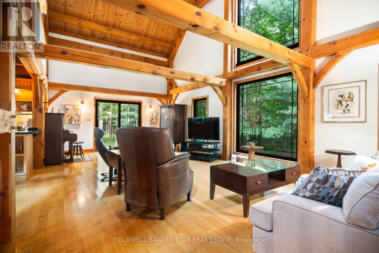 26034 KERWOOD ROAD, Adelaide Metcalfe, Ontario, N7G3H5