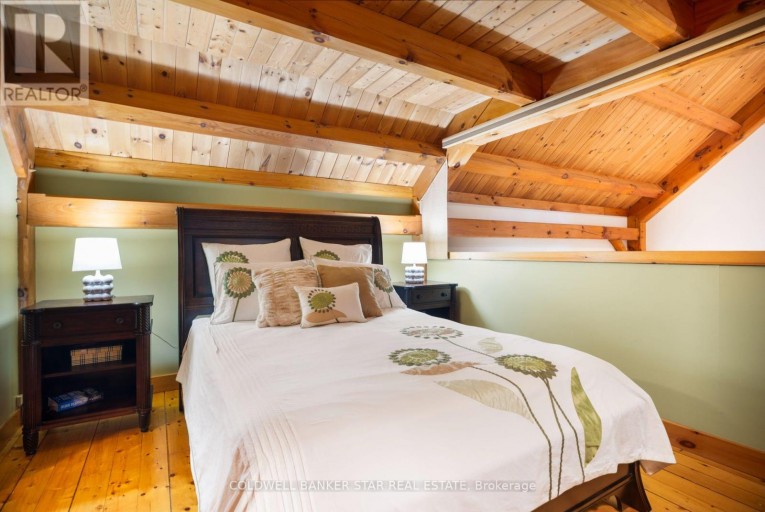 26034 KERWOOD ROAD, Adelaide Metcalfe, Ontario, N7G3H5