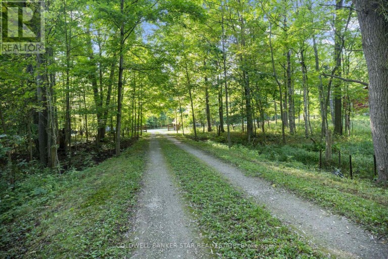 26034 KERWOOD ROAD, Adelaide Metcalfe, Ontario, N7G3H5
