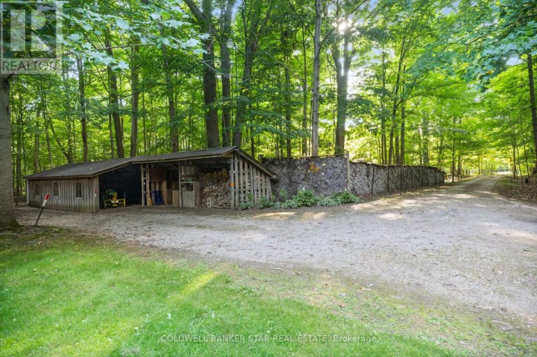 26034 KERWOOD ROAD, Adelaide Metcalfe, Ontario, N7G3H5