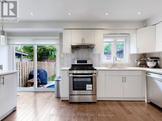 109 SPYGLASS HILL ROAD, Vaughan (Glen Shields), Ontario, L4K2K6