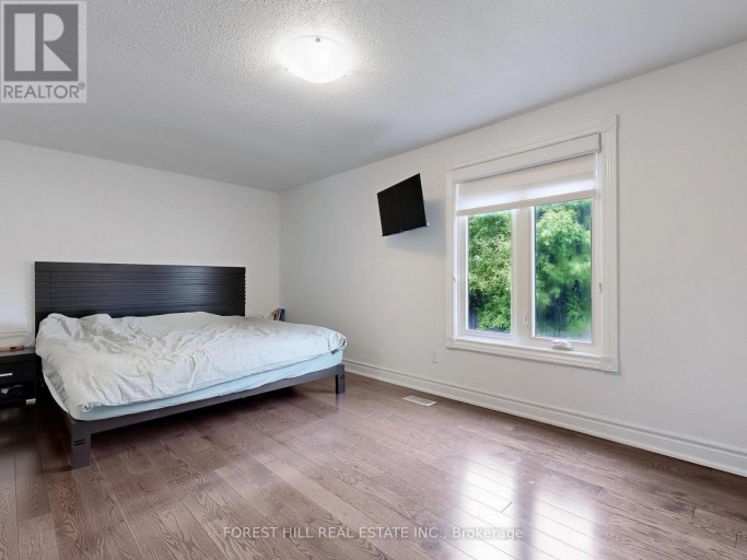 109 SPYGLASS HILL ROAD, Vaughan (Glen Shields), Ontario, L4K2K6