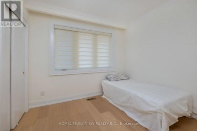 164 STEELES AVENUE E Markham (Grandview) Ontario photo 14