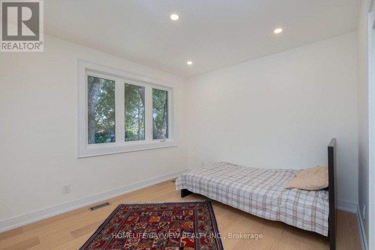 164 STEELES AVENUE E, Markham (Grandview), Ontario, L3T1A5