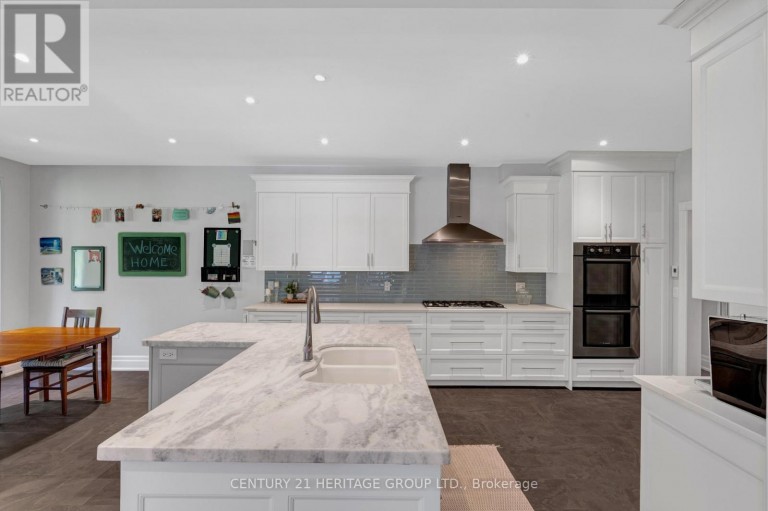 167 BRULE TRAIL, King (Pottageville), Ontario, L7B0C7