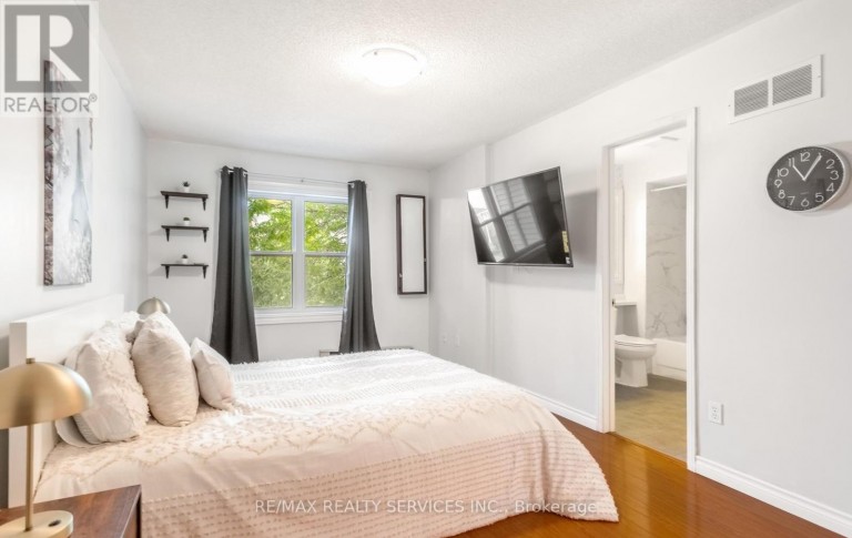 40 - 5659 GLEN ERIN DRIVE, Mississauga (Central Erin Mills), Ontario, L5M5P2