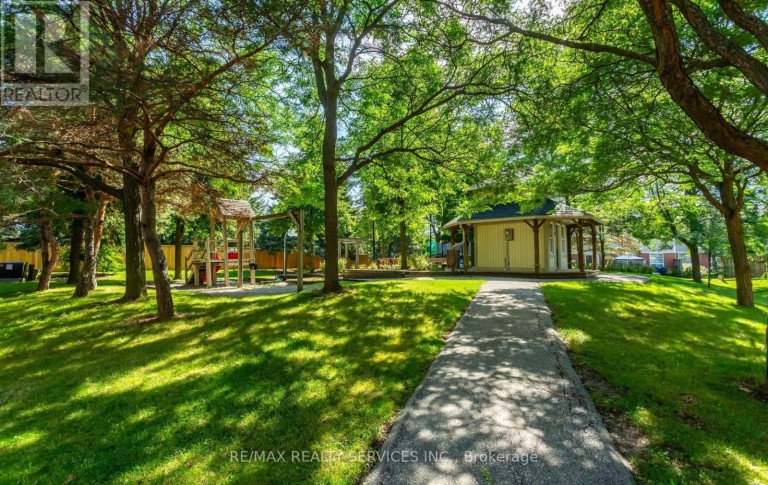 40 - 5659 GLEN ERIN DRIVE, Mississauga (Central Erin Mills), Ontario, L5M5P2