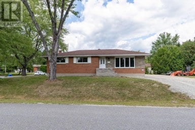 1609 Redfern Greater Sudbury Ontario photo 2
