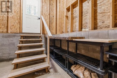 14 MORRISON STREET Kawartha Lakes (Laxton/Digby/Longford) Ontario photo 32
