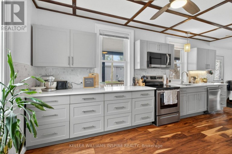 22 CONCESSION STREET W, Westport, Ontario, K0G1X0
