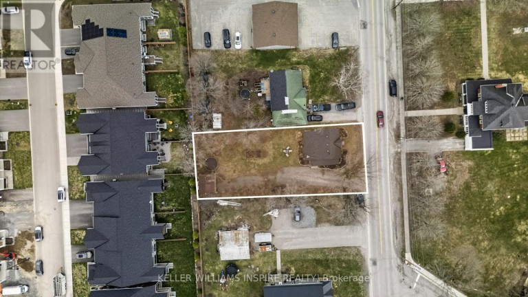 22 CONCESSION STREET W, Westport, Ontario, K0G1X0
