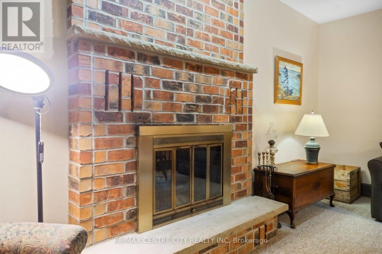 334 CANTERBURY PLACE, Central Elgin (Belmont), Ontario, N0L1B0