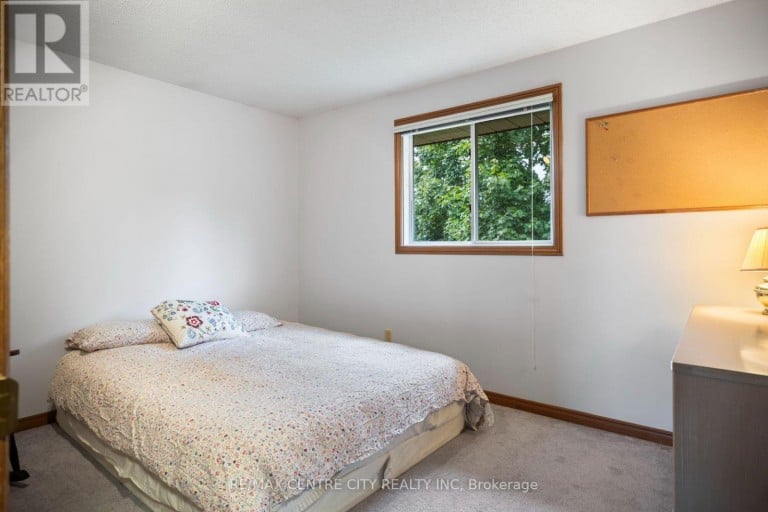 334 CANTERBURY PLACE, Central Elgin (Belmont), Ontario, N0L1B0