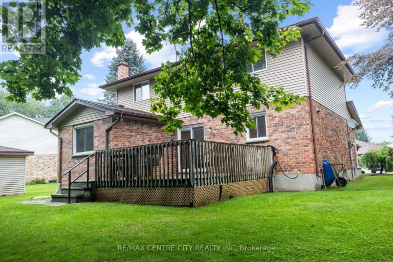 334 CANTERBURY PLACE, Central Elgin (Belmont), Ontario, N0L1B0