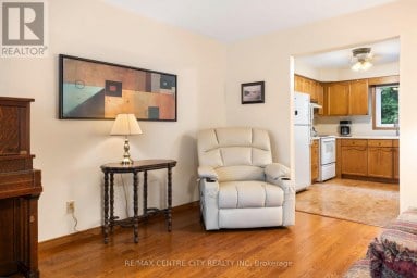 334 CANTERBURY PLACE Central Elgin (Belmont) Ontario photo 6