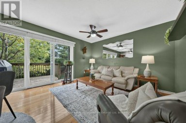 48 - 31 SCHRODER CRESCENT Guelph (Grange Road) Ontario photo 29