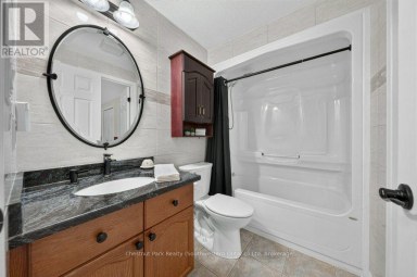 48 - 31 SCHRODER CRESCENT Guelph (Grange Road) Ontario photo 38