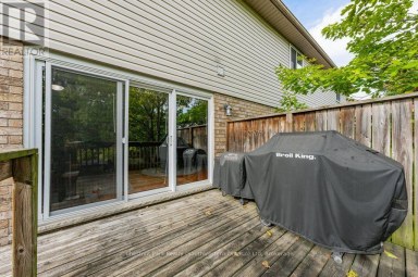 48 - 31 SCHRODER CRESCENT Guelph (Grange Road) Ontario photo 43