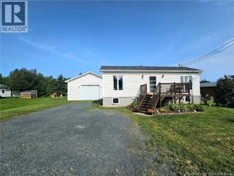 80 rue de la Gare Pointe-Verte New Brunswick photo 1