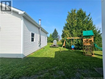 80 rue de la Gare Pointe-Verte New Brunswick photo 12