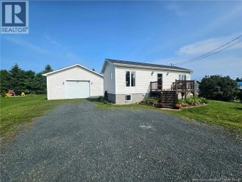 80 rue de la Gare Pointe-Verte New Brunswick photo 2