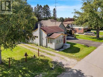 95 EMILY STREET Clarington (Newcastle) Ontario photo 2