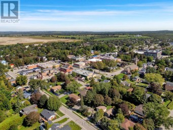 95 EMILY STREET Clarington (Newcastle) Ontario photo 40
