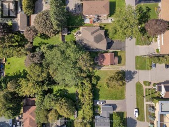 95 EMILY STREET Clarington (Newcastle) Ontario photo 9