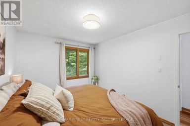 1465 MIDDLE ROAD, Kingston (Kingston East (Incl CFB Kingston)) Ontario