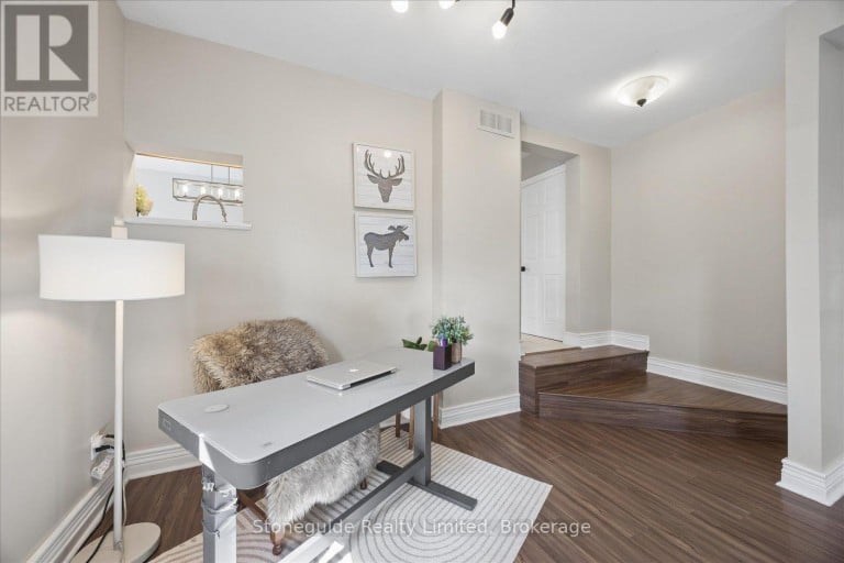 1611 PARKHILL ROAD W, Cavan Monaghan (Cavan-Monaghan), Ontario, K9J0E5