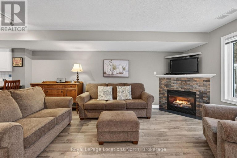 43 SUNDIAL COURT, Collingwood, Ontario, L9Y5E5