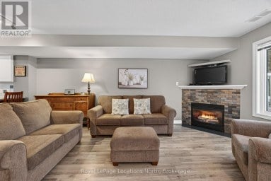 43 SUNDIAL COURT Collingwood Ontario photo 13