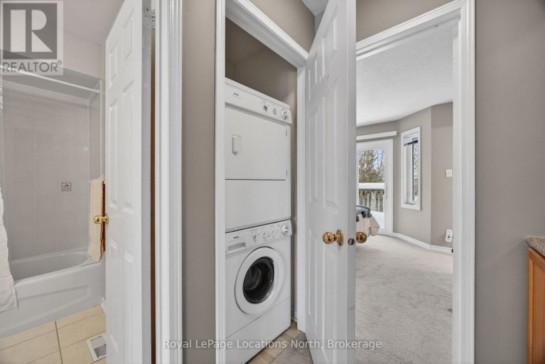 43 SUNDIAL COURT, Collingwood, Ontario, L9Y5E5