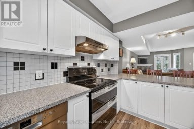 43 SUNDIAL COURT Collingwood Ontario photo 8