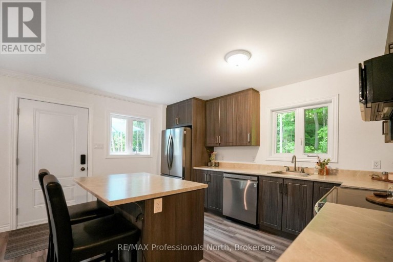 1065 HENDERSON'S ROAD, Minden Hills (Lutterworth), Ontario, K0M2S0