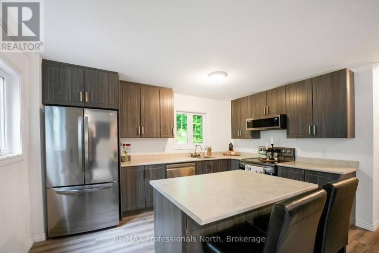 1065 HENDERSON'S ROAD, Minden Hills (Lutterworth), Ontario, K0M2S0